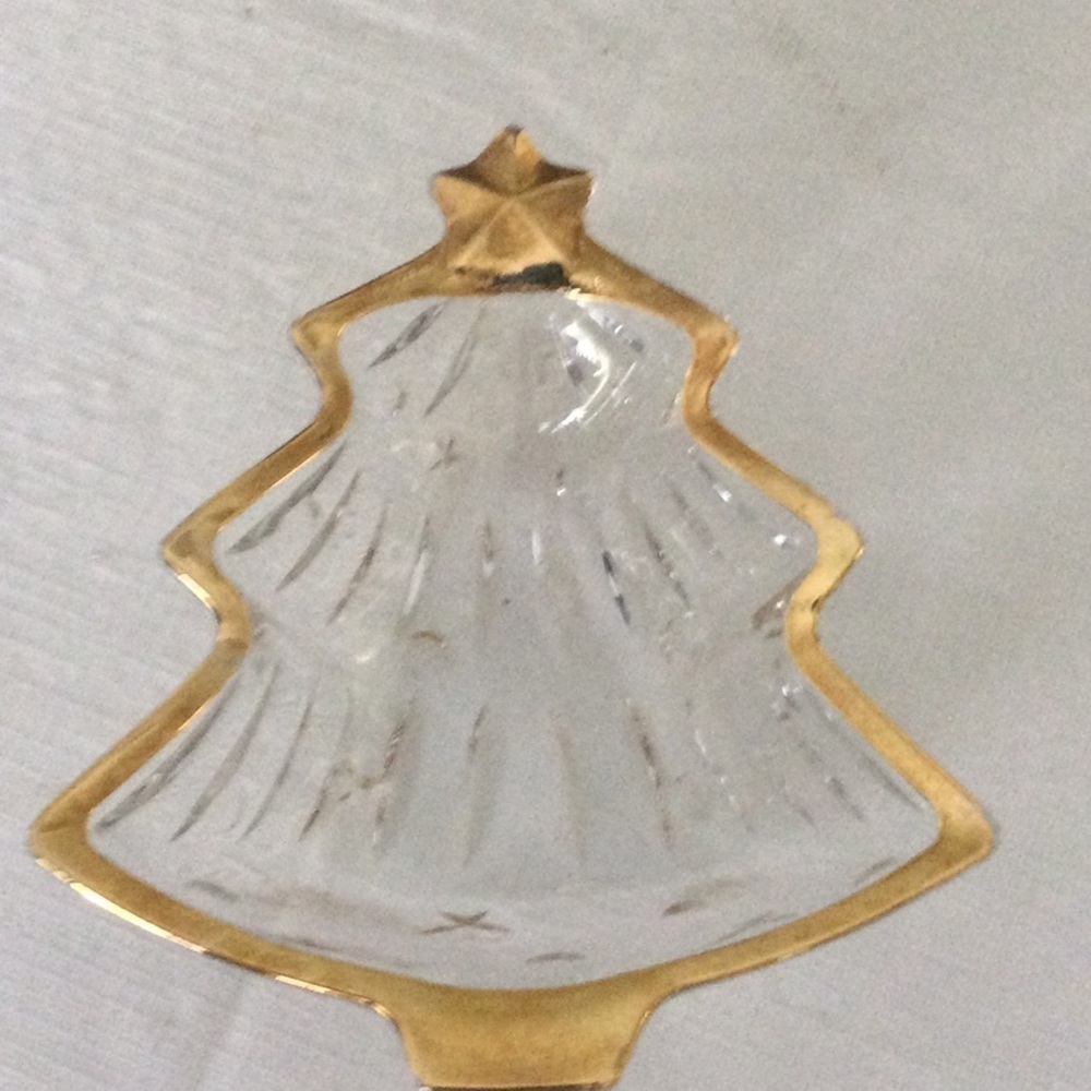 Holiday Christmas Tree Candy Dish Glass with Gold Rim very pretty